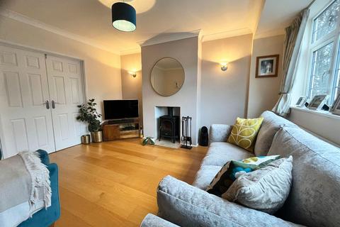 4 bedroom semi-detached house for sale, Gubbins Lane, Romford