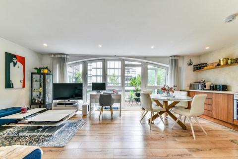 1 bedroom flat for sale, Bath Street, London