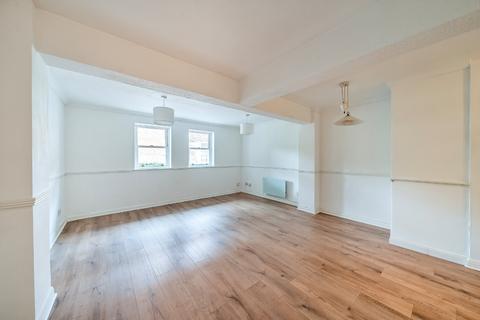 1 bedroom flat to rent, Crondall Lane, Surrey GU9