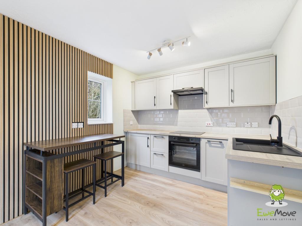 Ewe Move Estate Agents Basingstoke - Gander Drive -
