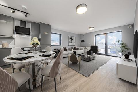 1 bedroom apartment for sale, Hanworth Road, Hounslow, TW3