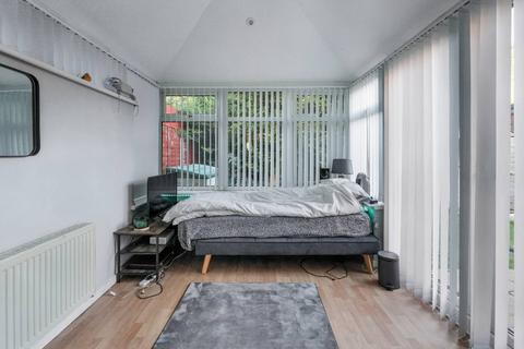 undefined, Larchdale Close, Whitby CH66