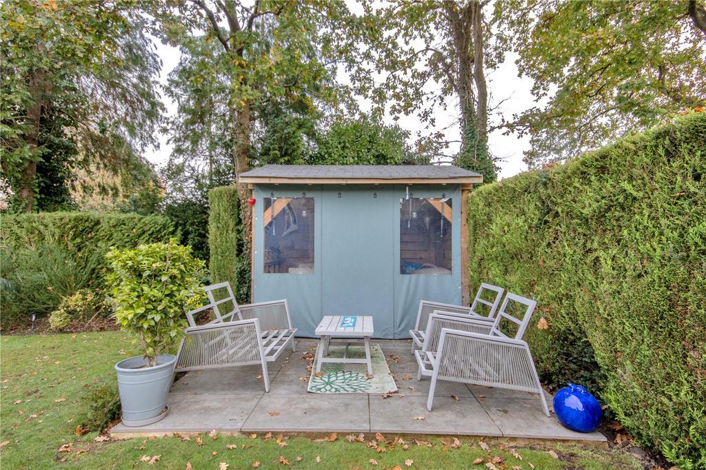 Summer House