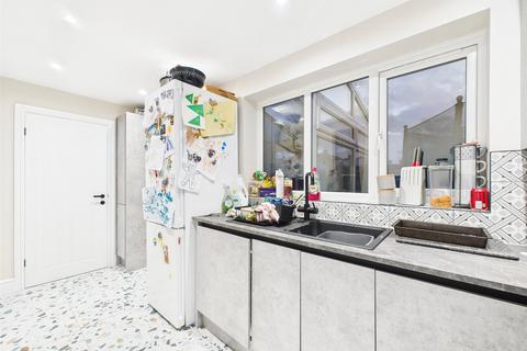 2 bedroom terraced house for sale, Craven Drive, Churchdown, Gloucester, Gloucestershire, GL3