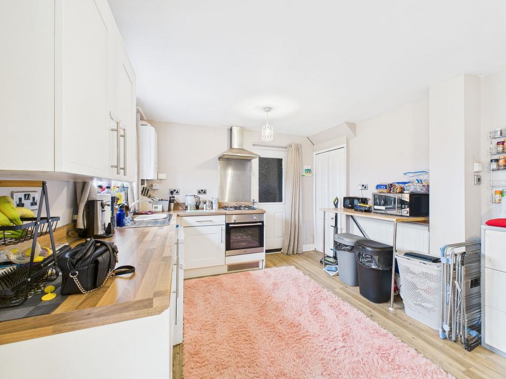 Dining kitchen