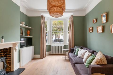 undefined, Macfarlane Road, London W12