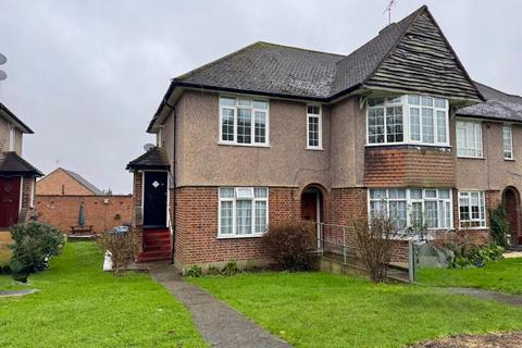 undefined, Oakwood Close, London, N14