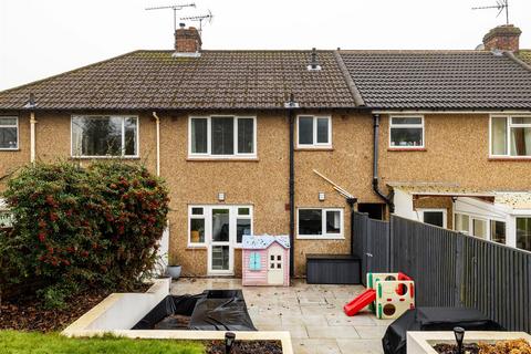 3 bedroom terraced house for sale, Elmwood Road, Redhill