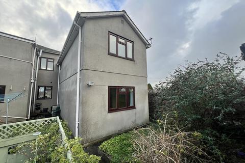 undefined, Flat 4, Victoria Park Mews, 46 Victoria Park Road, Torquay, Devon TQ1 3QJ