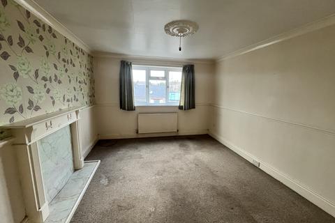 undefined, Flat 4, Victoria Park Mews, 46 Victoria Park Road, Torquay, Devon TQ1 3QJ
