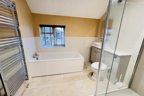 2 bedroom semi-detached house to rent, Dennington, Woodbridge
