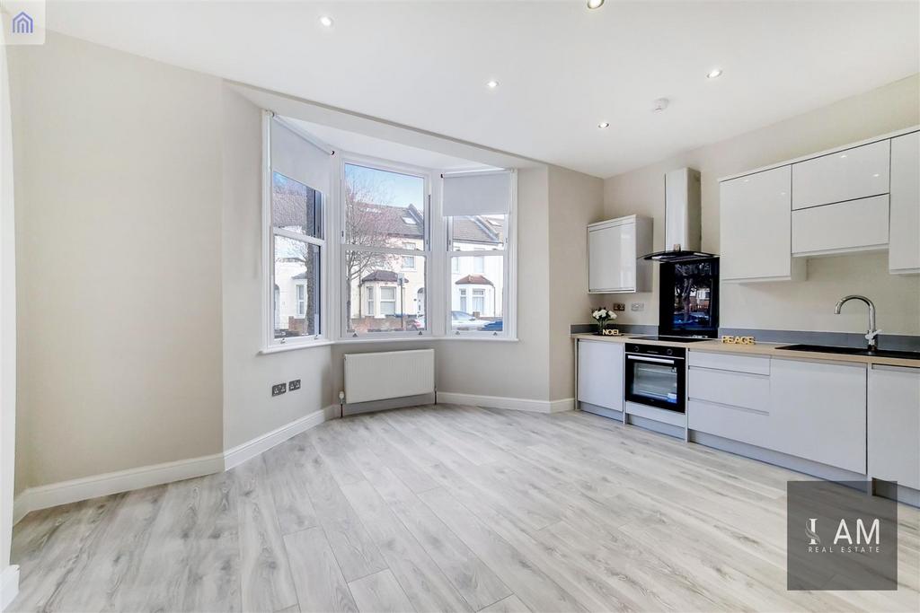 Kitchen-Reception