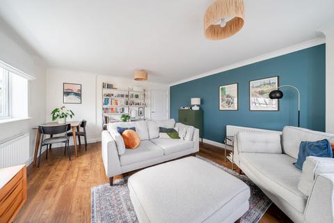 2 bedroom flat for sale, Garden Mews, Harrogate, HG2