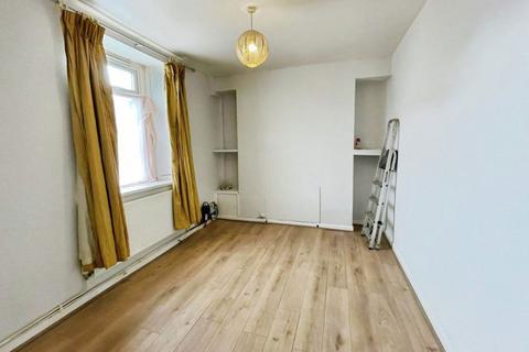 3 bedroom house to rent, Water Street, Port Talbot, SA12 6LH