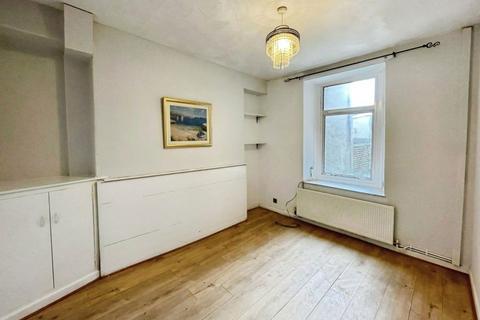 3 bedroom house to rent, Water Street, Port Talbot, SA12 6LH