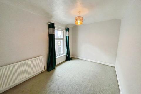 3 bedroom house to rent, Water Street, Port Talbot, SA12 6LH