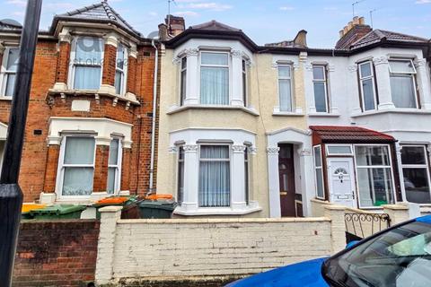 3 bedroom terraced house for sale, Little Ilford Lane, Manor Park, E12 5PW