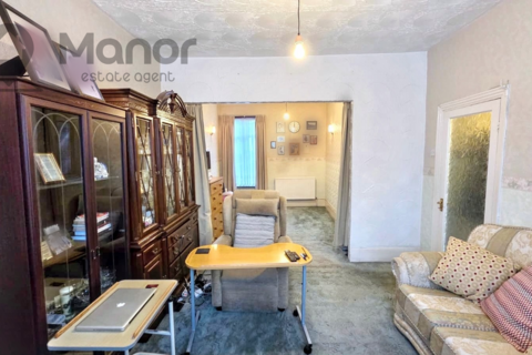 3 bedroom terraced house for sale, Little Ilford Lane, Manor Park, E12 5PW