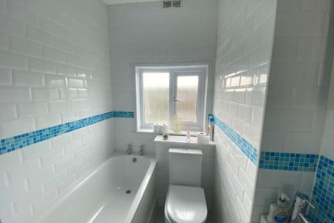 2 bedroom flat to rent, Kirkdale, Sydenham, London, SE26