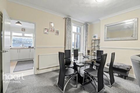 3 bedroom terraced house for sale, Rosser Street, Pontypool