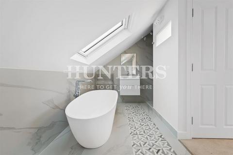 4 bedroom terraced house to rent, Torbay Road, London, NW6