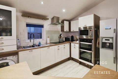 2 bedroom park home for sale, Loxley's Devon Lodge, Brixham