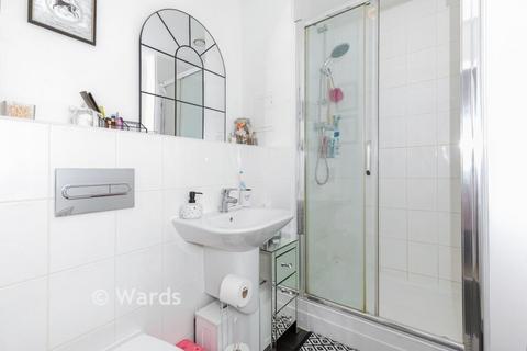 2 bedroom apartment for sale, Station Road, Strood, Rochester, Kent