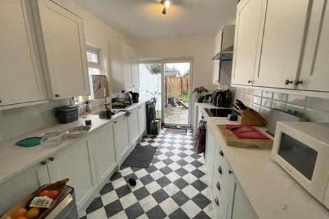 4 bedroom house to rent, Nevill Road, Hove, East Sussex