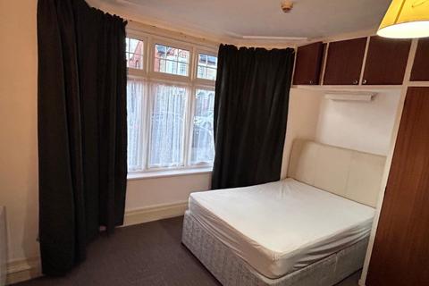 undefined, Melrose Avenue, Reading, Berkshire
