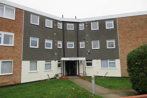 2 bedroom flat to rent, Northwycke, Southchurch Boulevard, SOUTHEND ON SEA