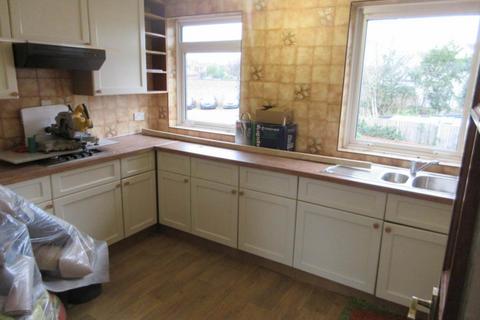 2 bedroom flat to rent, Northwycke, Southchurch Boulevard, SOUTHEND ON SEA