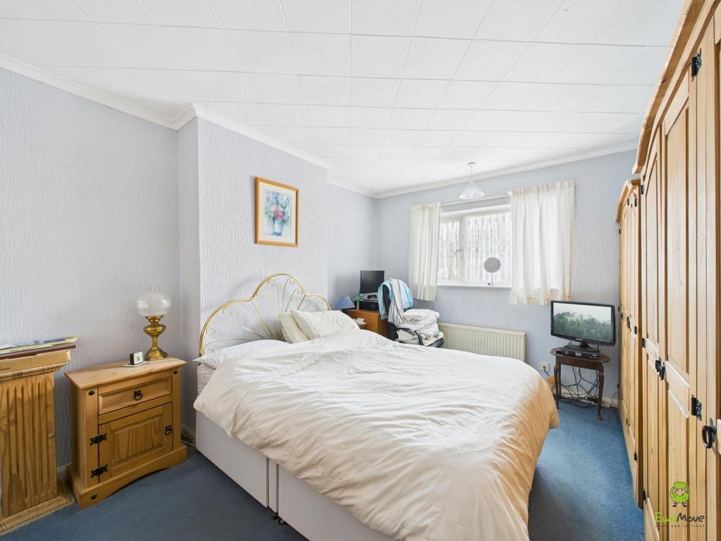 Presented by Robert at Ewe Move Bexleyheath and Dar