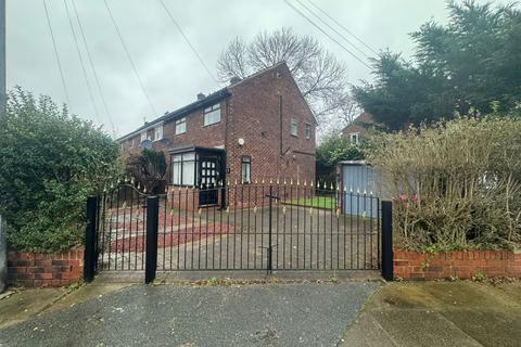 Eccles, M30