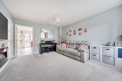 3 bedroom semi-detached house for sale, Fieldfare Gardens, Yatton, BS49