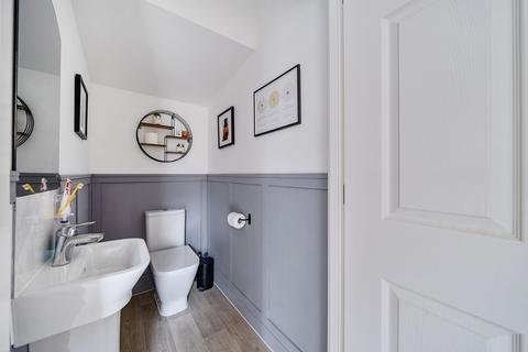 3 bedroom semi-detached house for sale, Fieldfare Gardens, Yatton, BS49