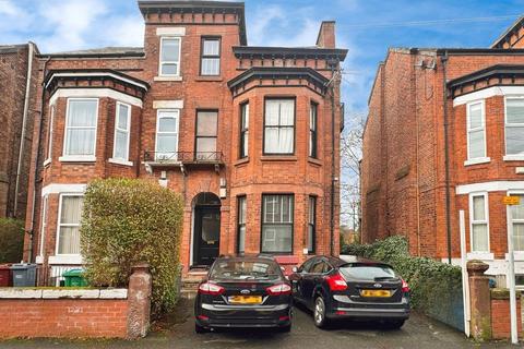 2 bedroom flat to rent - Central Road, West Didsbury, Manchester, M20