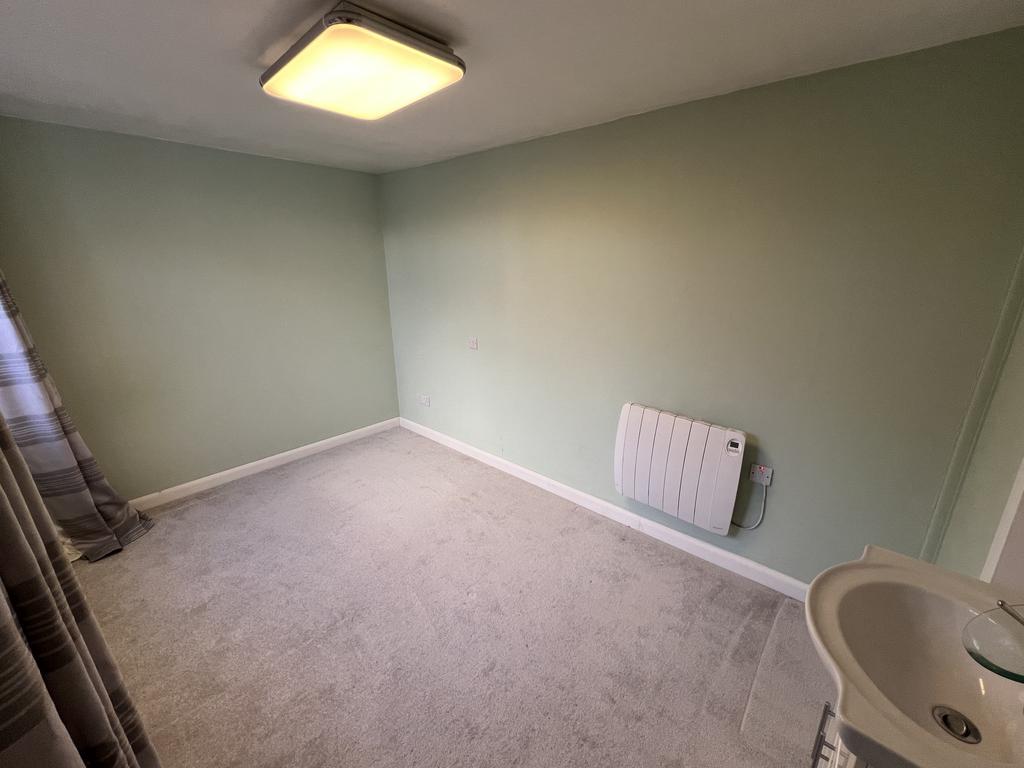 Rear Bedroom