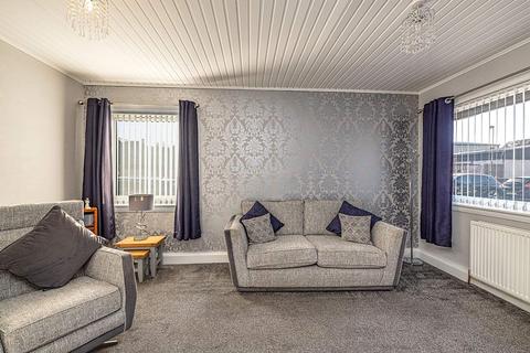 2 bedroom detached bungalow for sale, Kelowna, 2 Mansfield Park, Hawick TD9 8AL