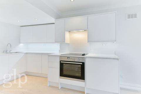 Studio to rent, Wardour Street, London, Greater London, W1D