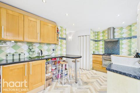 3 bedroom semi-detached house for sale, Fairford Crescent, Downhead Park