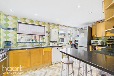 3 bedroom semi-detached house for sale, Fairford Crescent, Downhead Park