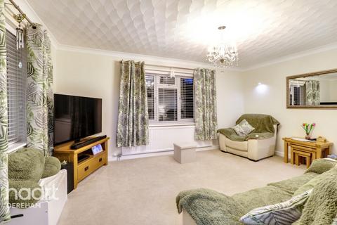 3 bedroom detached house for sale, De-Narde Road, Dereham