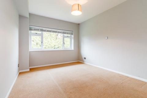 2 bedroom flat to rent, Courtleigh Manor, Lady Margaret Road, Sunningdale, Berkshire