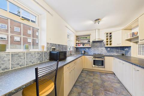 3 bedroom terraced house for sale, Dobson Crescent, St Peters Basin, Newcastle upon Tyne NE6