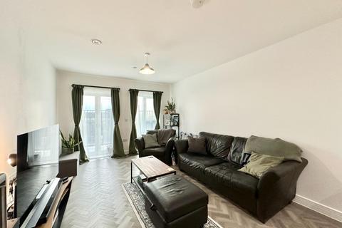 2 bedroom flat for sale, Bluenote Apartments, Blyth Road, Hayes
