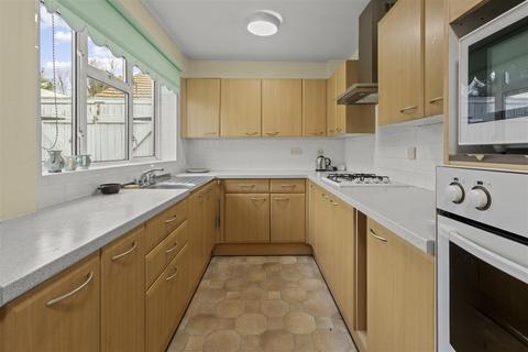 2 bedroom detached bungalow for sale, Stirling Avenue, Seaford
