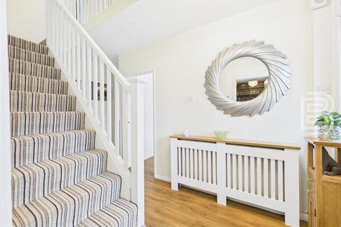 4 bedroom semi-detached house for sale, Shakespeare Gardens, Rugby CV22