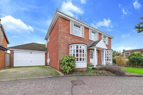 4 bedroom detached house for sale, The Spires, Great Baddow, Chelmsford