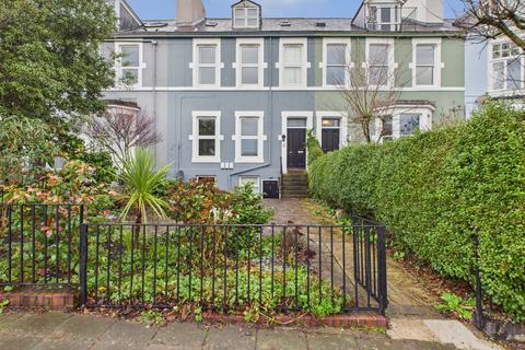 2 bedroom flat for sale, Belle Grove Terrace, Jesmond, Newcastle Upon Tyne, NE2