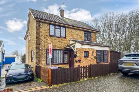 4 bedroom detached house for sale, Cadmore Lane, Waltham Cross, EN8 9SA